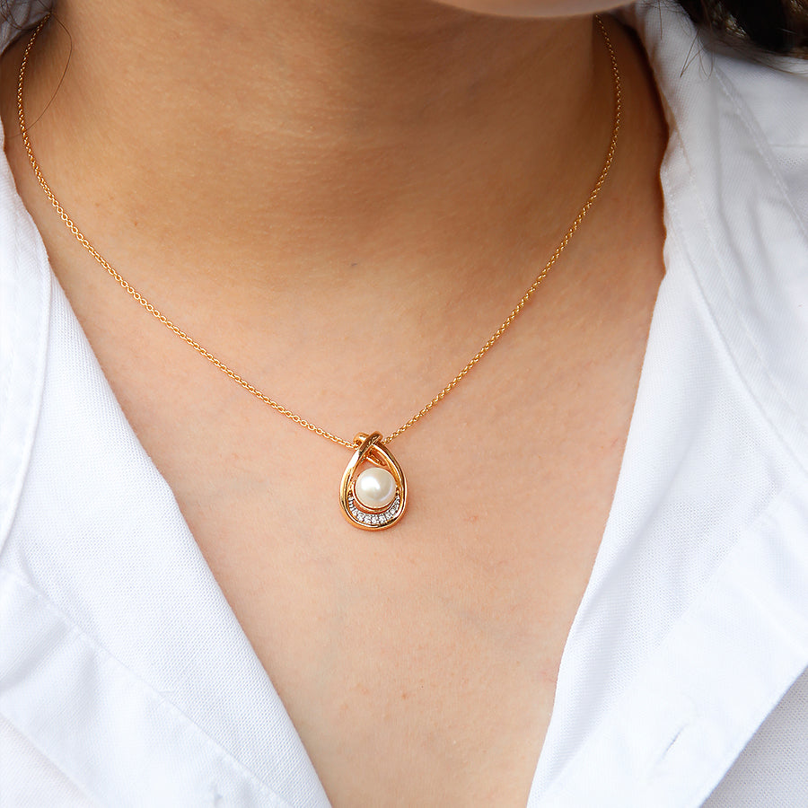 Classic Pearl Diamond Pendant